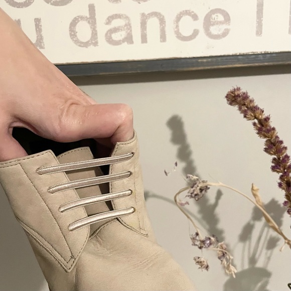 Vintage leather loafer with heel - Picture 6 of 6